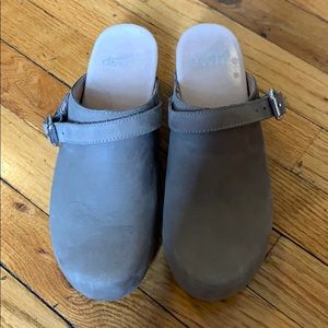 Dansko suede leather clogs with buckle